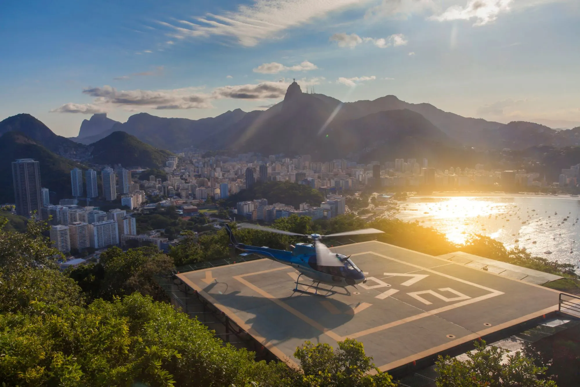 VUELO EN HELICÓPTERO SOBRE RÍO DE JANEIRO!
