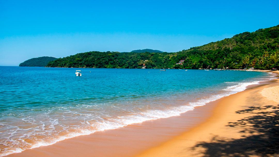 Expedicion por la Belleza de Lopes Mendes en la Isla Grande 